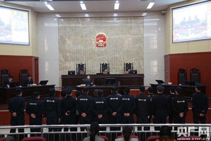 南昌集中宣判6起涉黑恶案件 66人获刑 1人死刑2人死缓